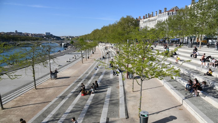 Vogue la ville, Lyon et son fleuve